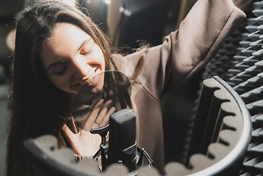 اسفنج عازل للصوت